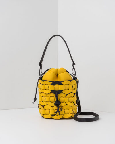 APbag Secchiello Piccolo Circle Bride Intreccio - borsa lavabile effetto neoprene<span> - </span>giallo